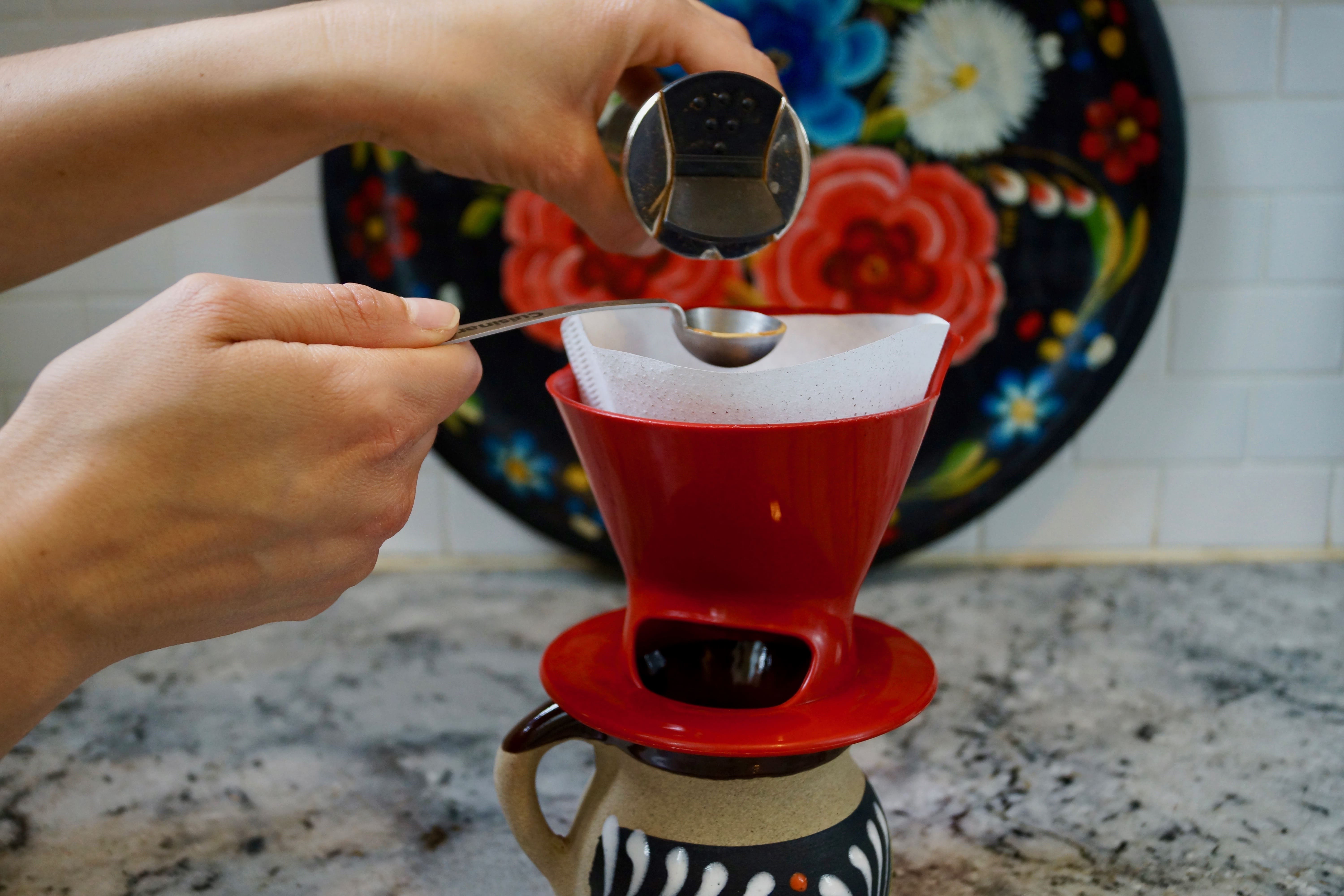 pour over coffee with cinnamon 