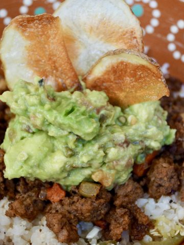 Jalapeño Lime Cauliflower Rice Bowl with Picadillo #cauliflowerrice #picadillo