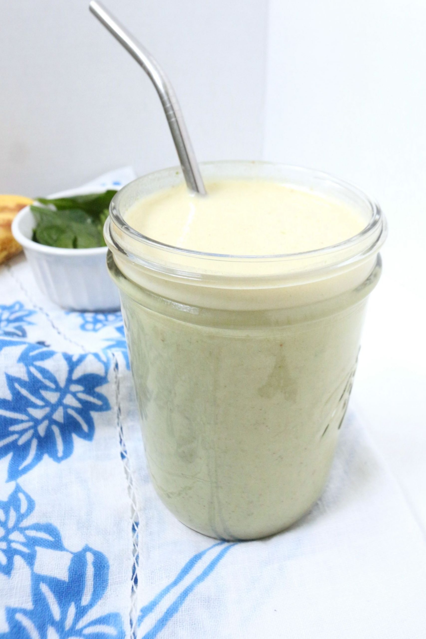 Creamy Almond Butter, Spinach and Banana Smoothie Everyday Latina