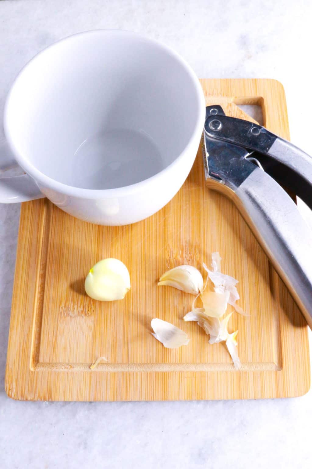 Garlic Tea Recipe for Colds and Allergies