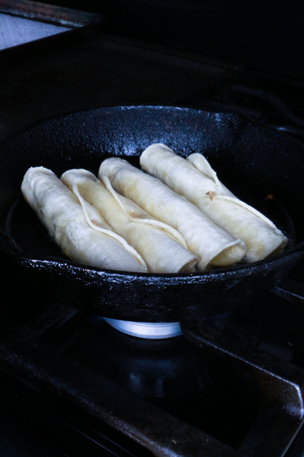 Frying flautas 