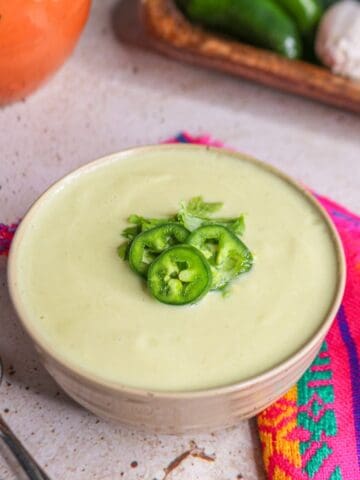 Cream of Onion Soup with Jalapeño (Crema de Cebolla)